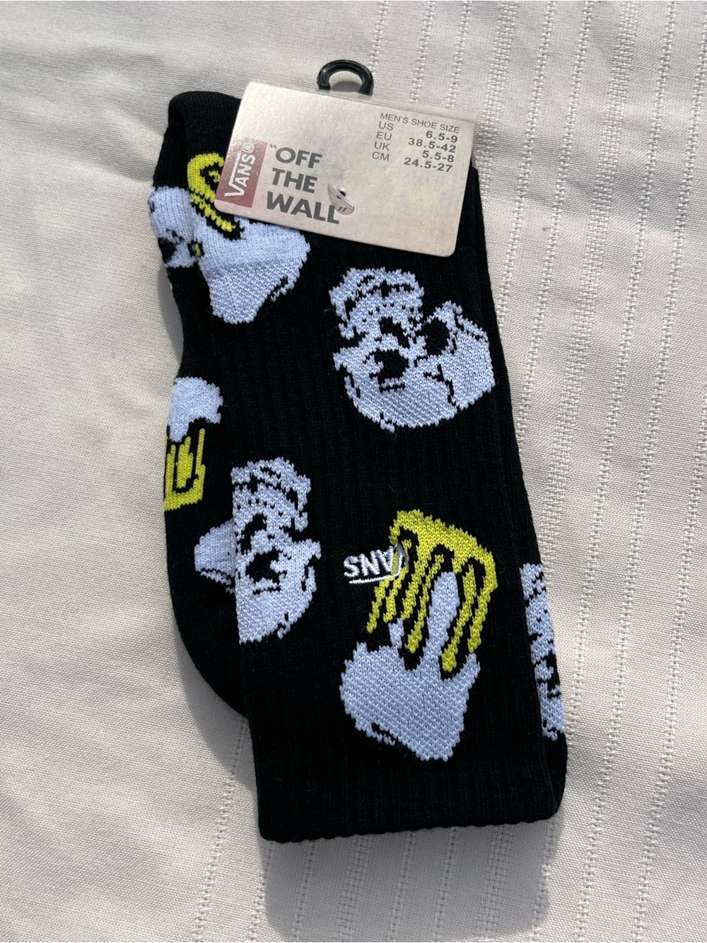 Vans Black Skull and Mug Ribbed Motif Crew Socks Unisex